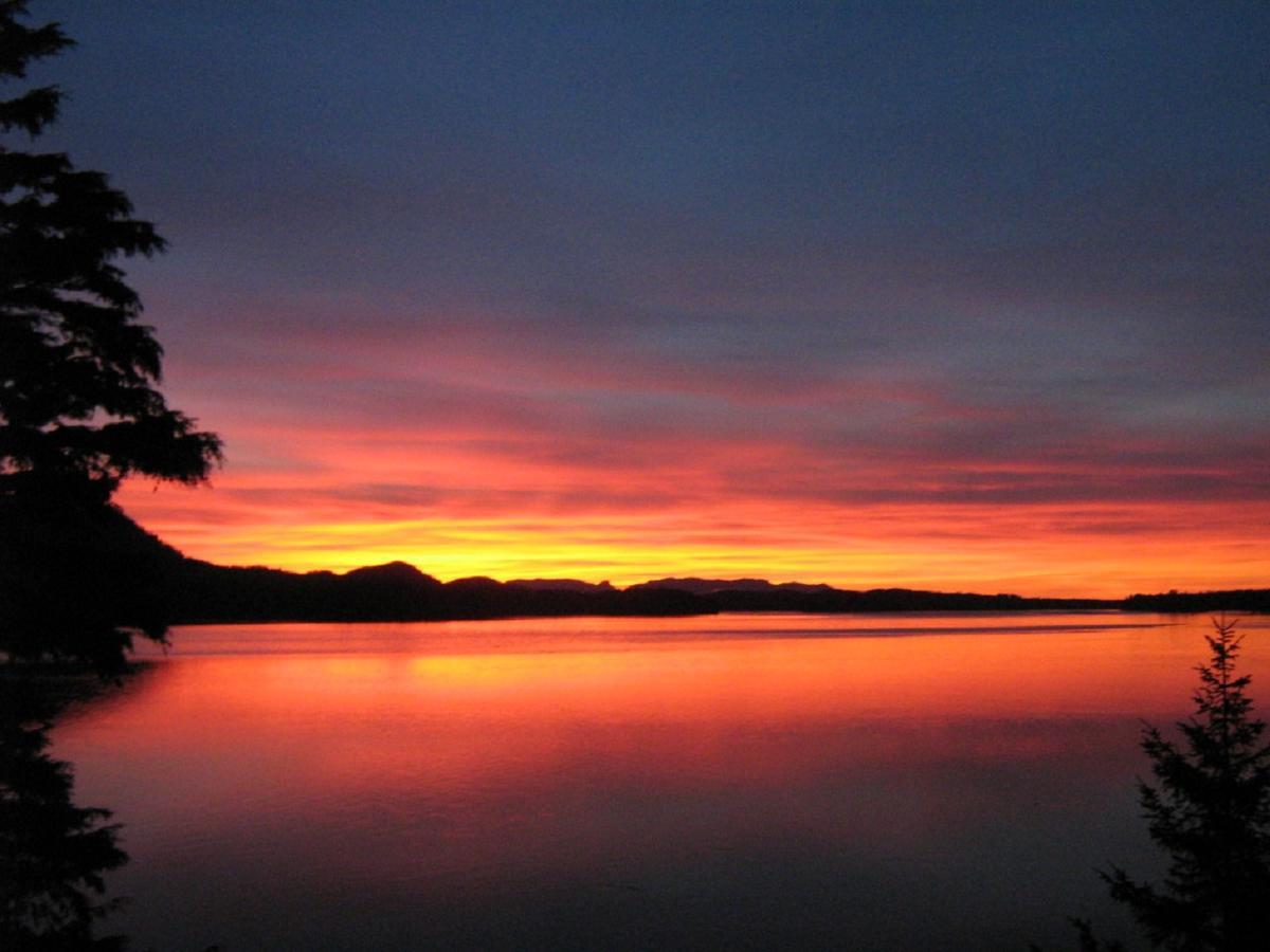Tofino Stormbay Guest House Luaran gambar